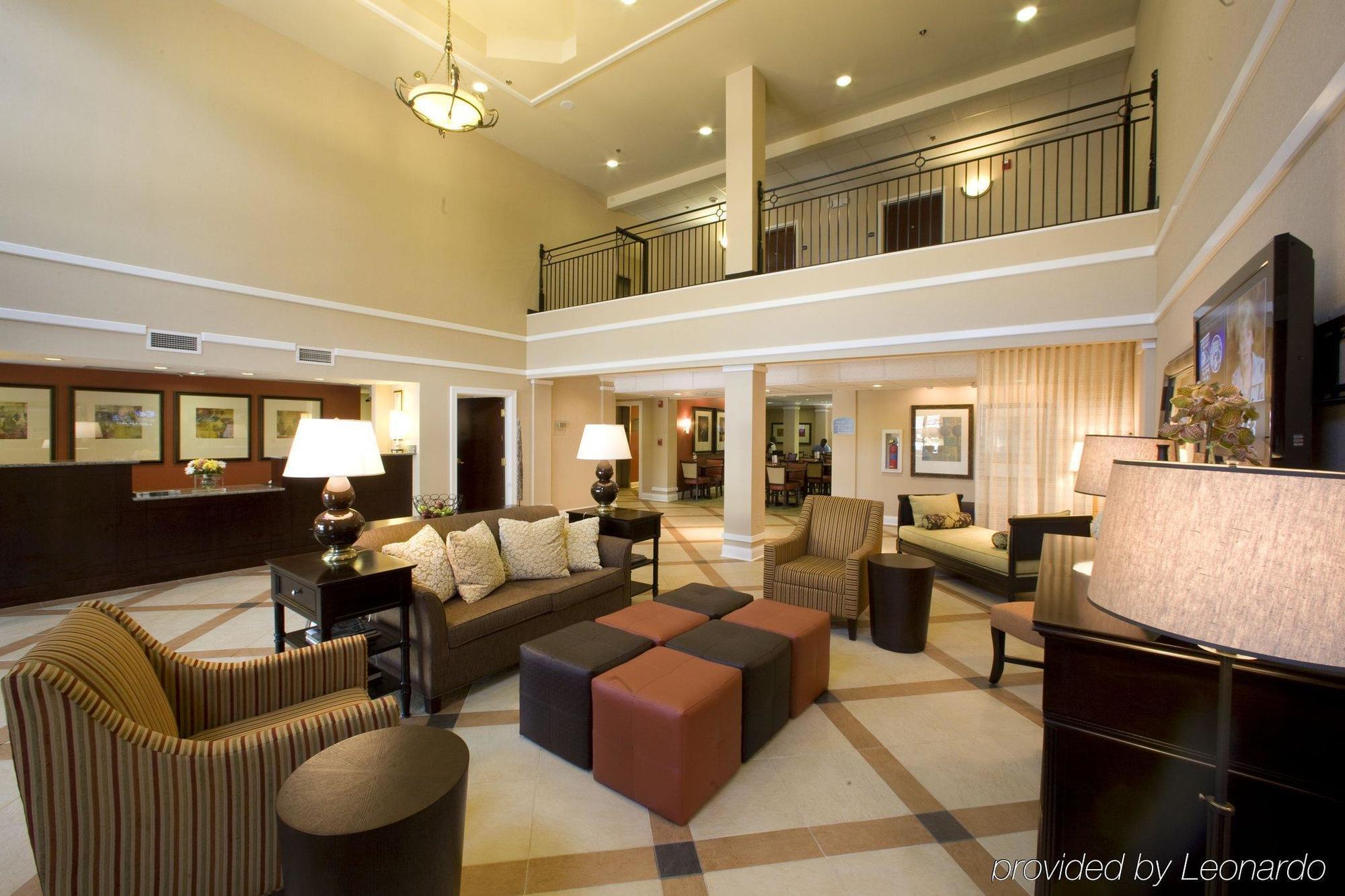 Holiday Inn Express Hotel & Suites - Atlanta/Emory University Area By Ihg Decatur Interior photo