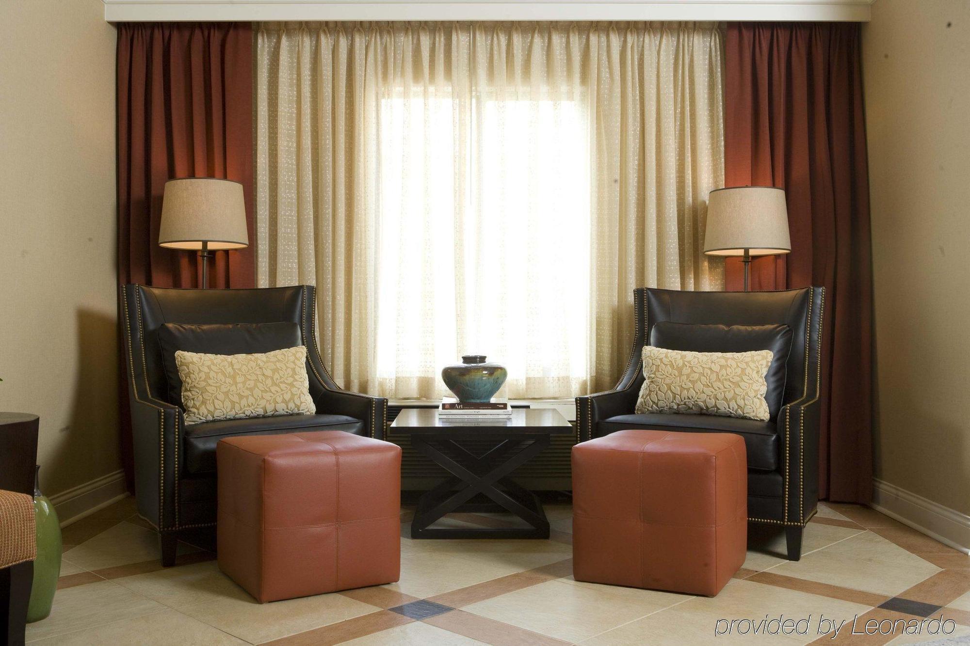 Holiday Inn Express Hotel & Suites - Atlanta/Emory University Area By Ihg Decatur Room photo