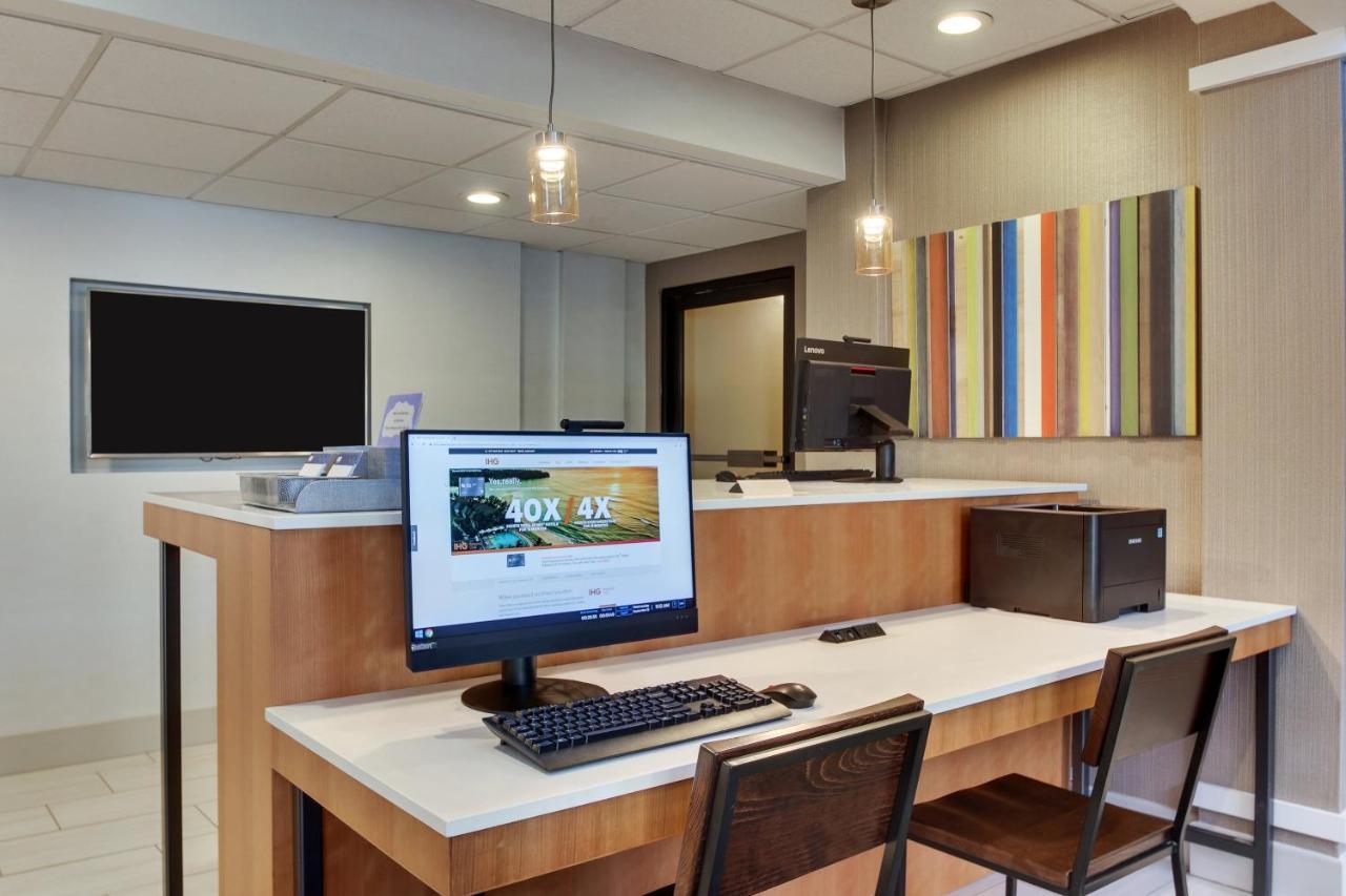 Holiday Inn Express Hotel & Suites - Atlanta/Emory University Area By Ihg Decatur Exterior photo